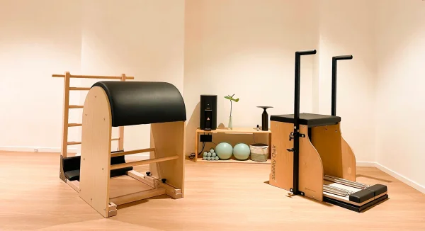 Pilates Studio Rental Sheung Wan - Professional reformer Pilates space for workshops in Hong Kong